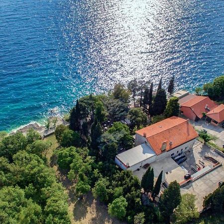 Dck Apartment By The Sea Sodici Экстерьер фото